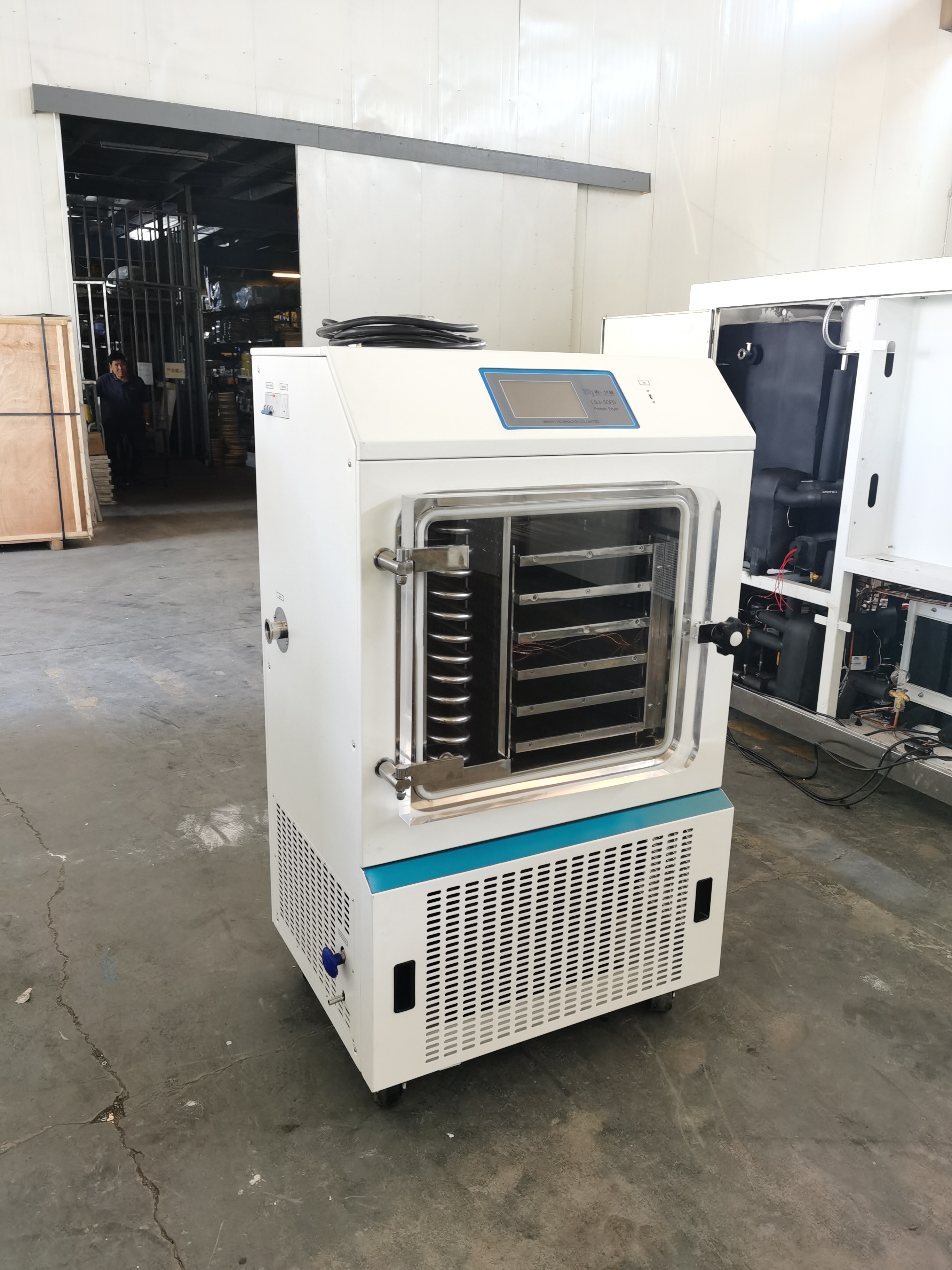 LGJ-50FD (0.6㎡) Electric-Heating Freeze Dryer